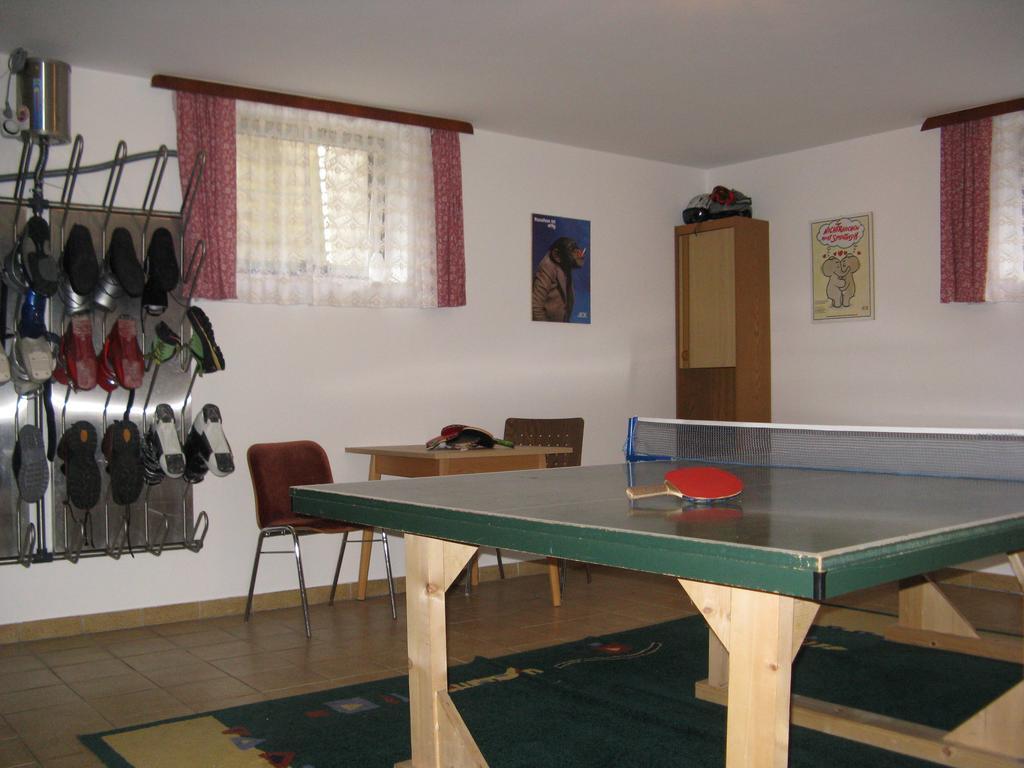 Ferienpension Bierbaumer ลีโอกัง ภายนอก รูปภาพ