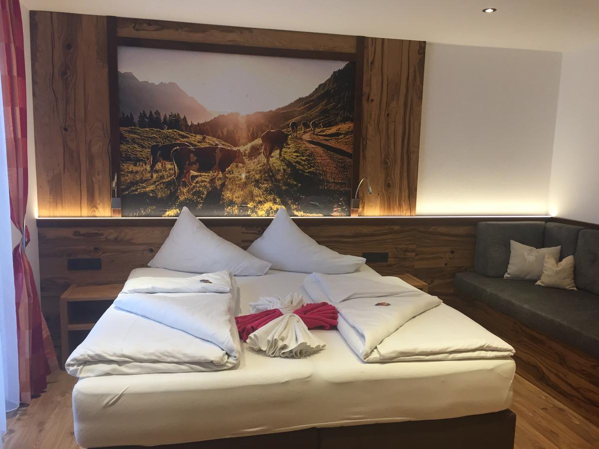 Ferienpension Bierbaumer ลีโอกัง ภายนอก รูปภาพ