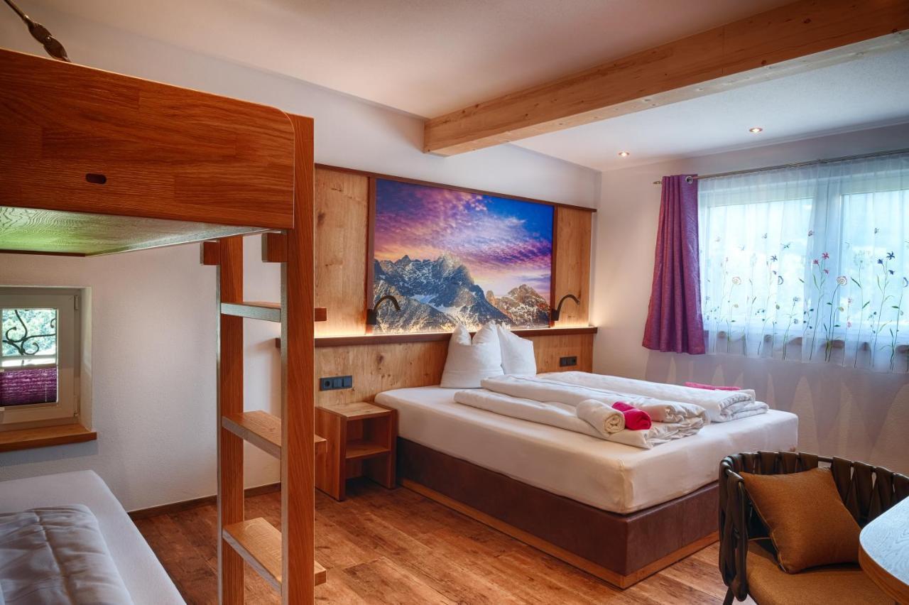 Ferienpension Bierbaumer ลีโอกัง ภายนอก รูปภาพ